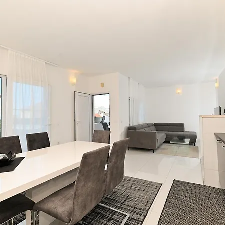 Apartmani- Lastro Traù Esterno foto