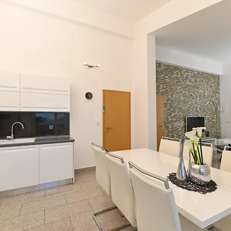 Apartmani- Lastro Traù Esterno foto