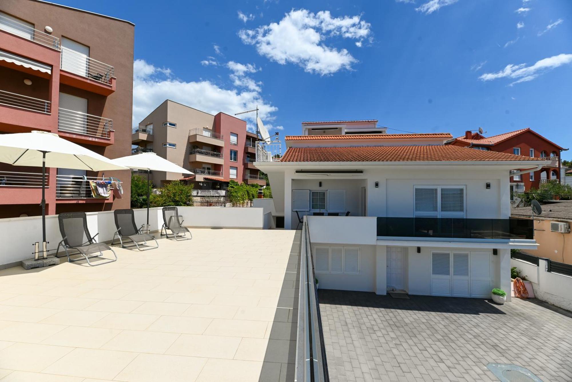 Apartment Apartmani- Lastro Trogir