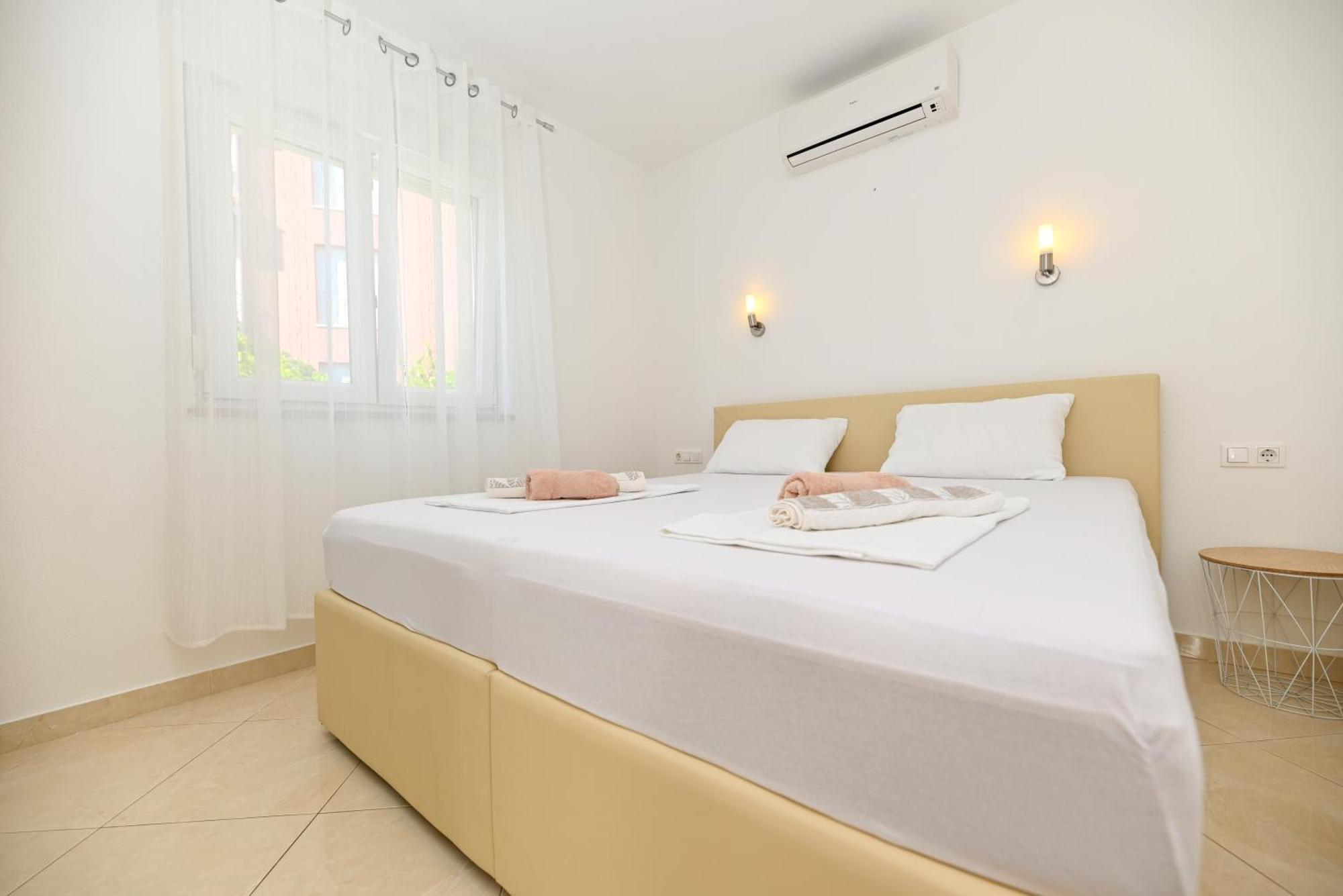 Apartment Apartmani- Lastro *
