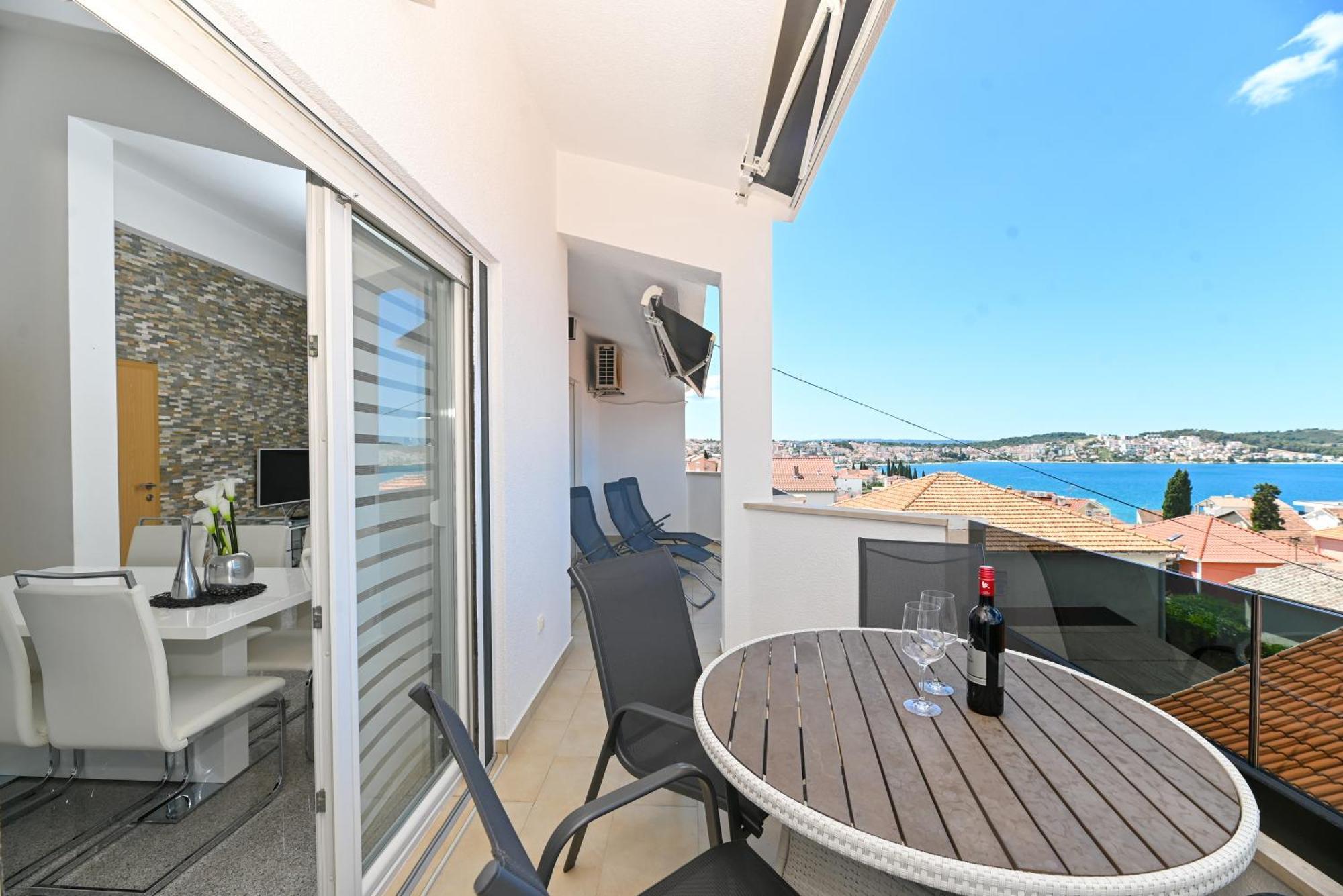 Apartment Apartmani- Lastro Trogir